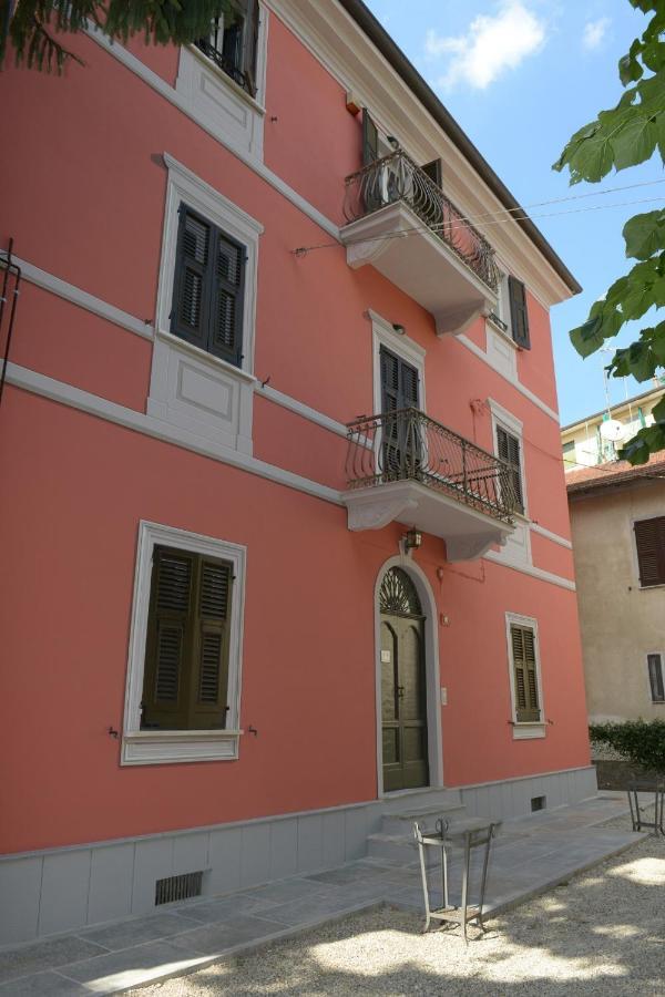 Appartement Rivaro Palace *